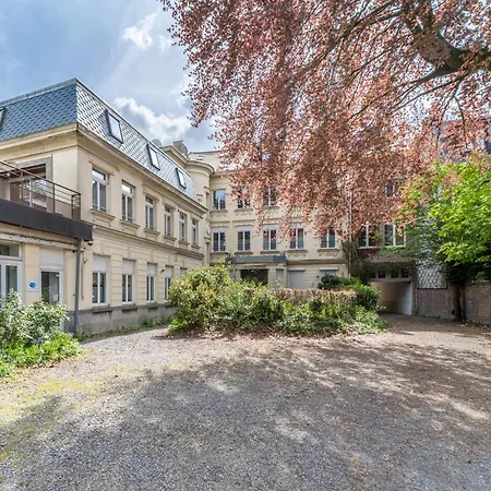 L'ocre - 2 Bedrooms - 6 People - Private Parking - Wi-fi - Netflix Apartment *